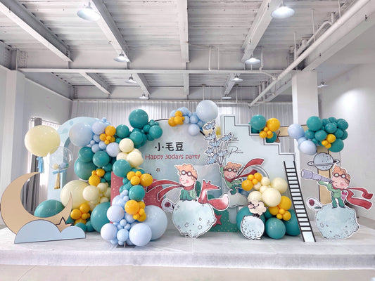 Fly &amp; Dream Balloon Decoration