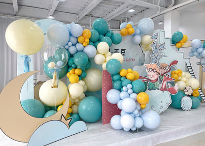 Fly &amp; Dream Balloon Decoration
