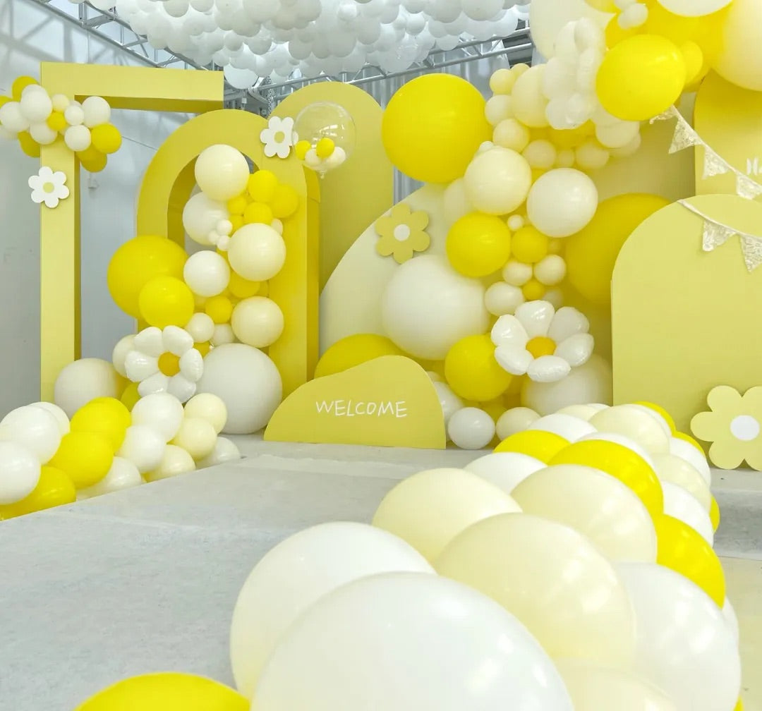 Fresh lemon yellow themed balloon decoration | Lemon Balloon Decoration