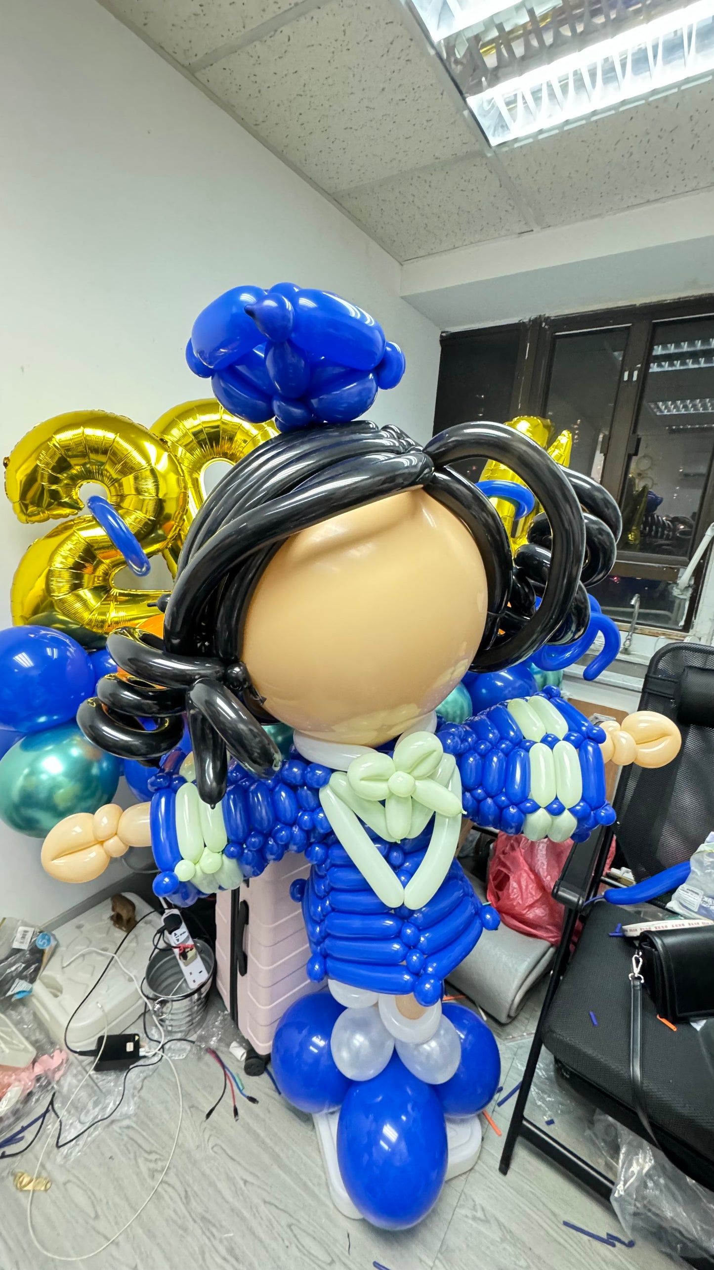 School graduation balloon doll