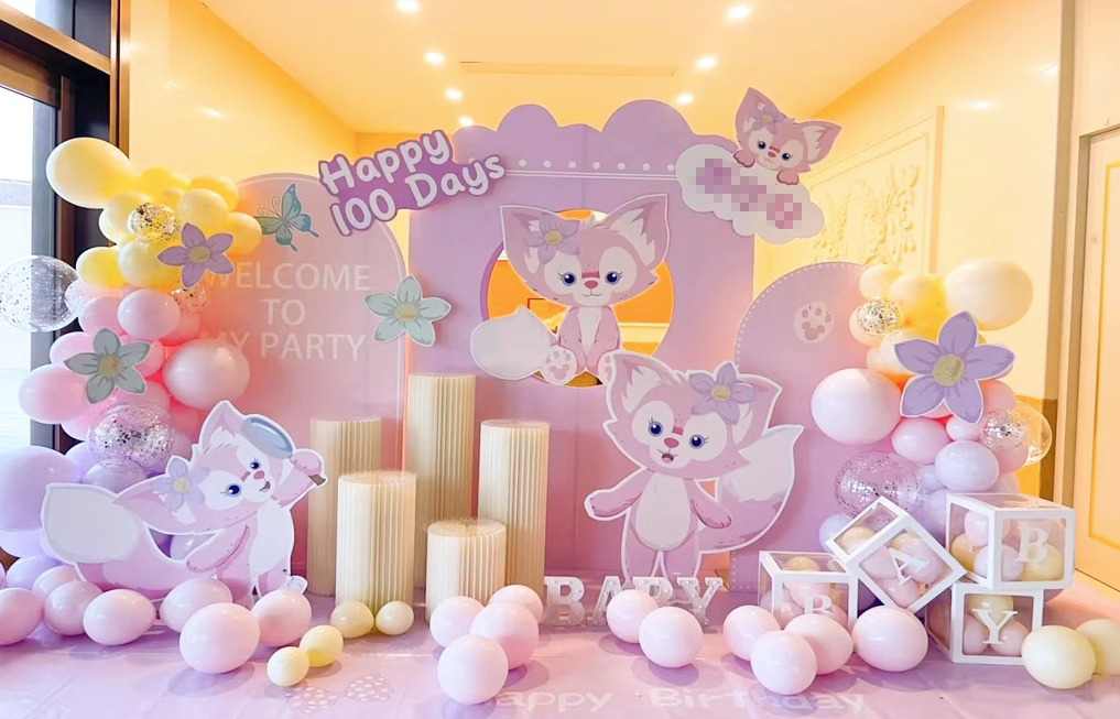 Stellalau 100-Day Celebration Themed Balloon Decoration