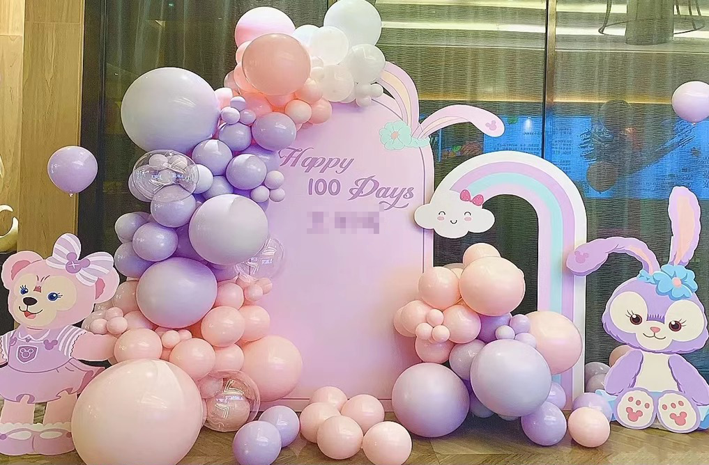 Stellalau 100-Day Celebration Themed Balloon Decoration