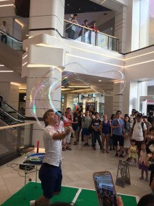 香港專業幻彩泡泡表演 | Bubble Show Hong Kong - Xero Chan