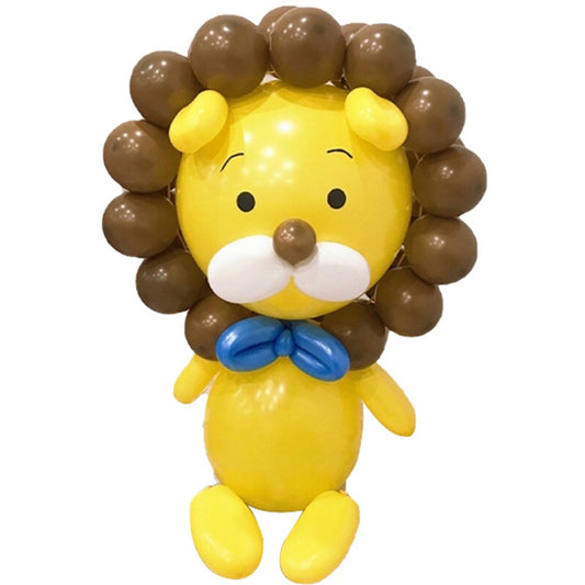 Lion Balloon Twisting